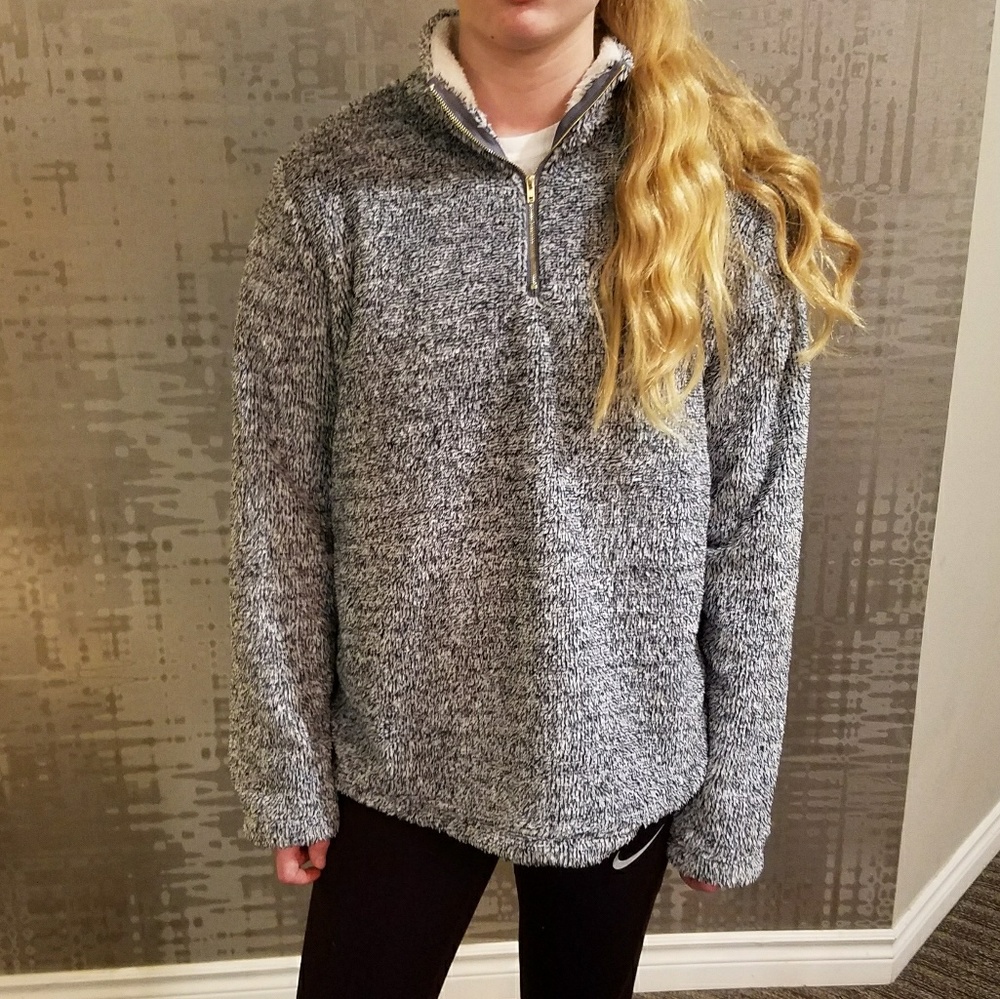 NEW! Women's Faux Fleece Pullover